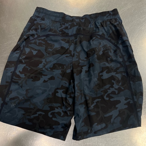 Lululemon Pace Breaker Shorts EUC - Picture 4 of 9